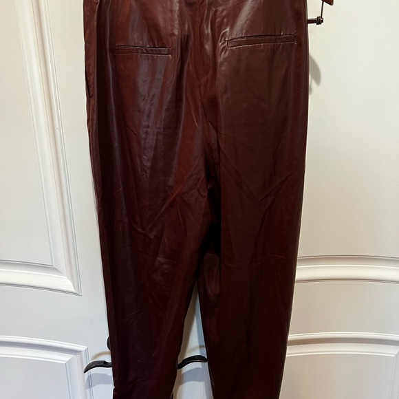 NWT- Tibi burgundy Liquid Drape ankle zip Pant Size 12 - Picture 3 of 15